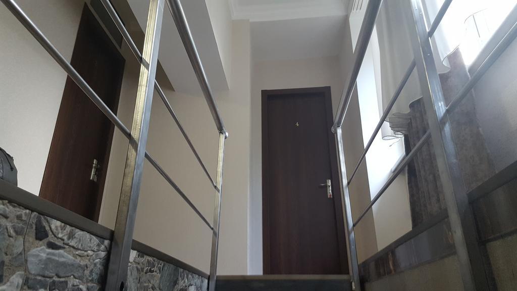 טביליסי Nino'S Hotel On Tsamebuli מראה חיצוני תמונה